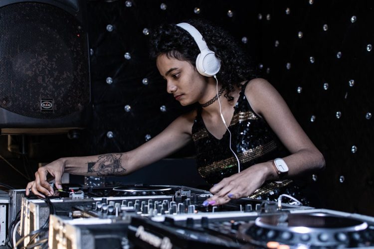 DJ Listing